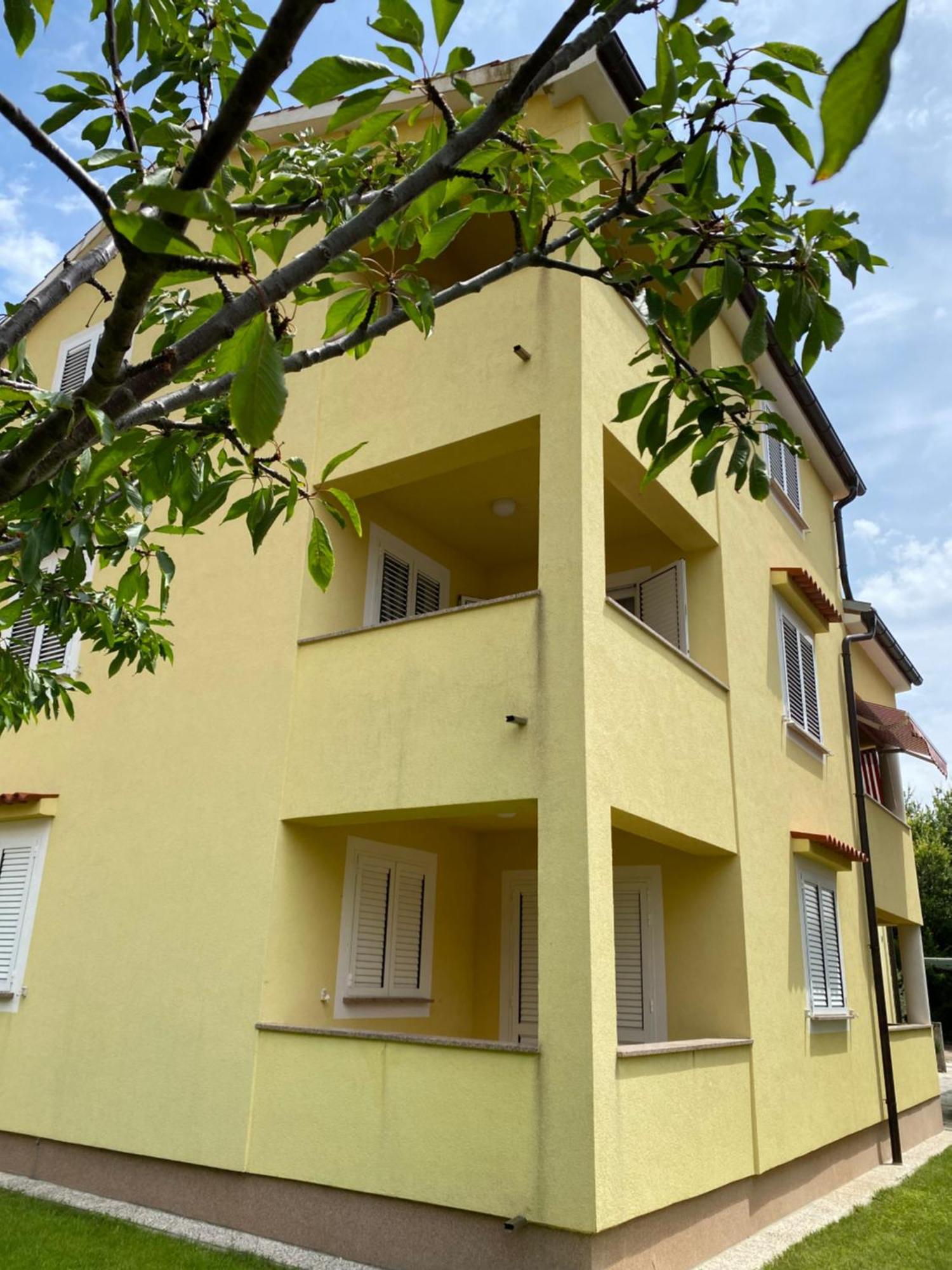 Apartments Luni Baška Eksteriør billede